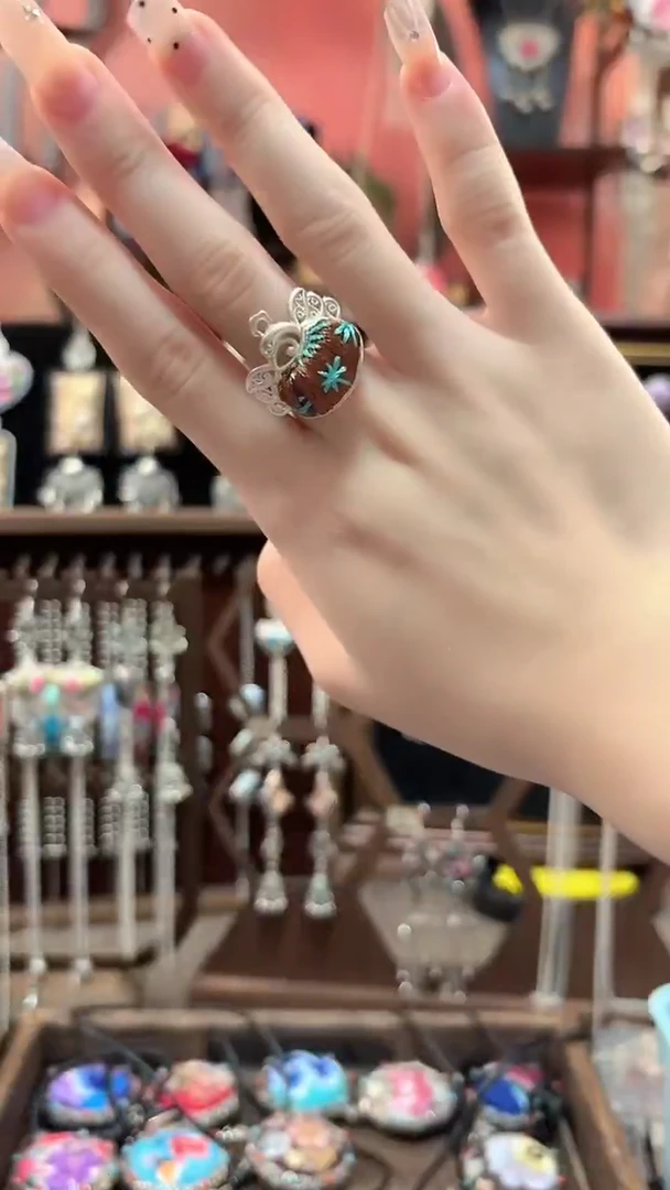 织绣 云织谣民族风精美饰品   252