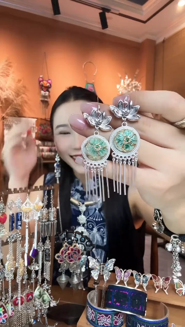 刺绣纯手工民族风耳环