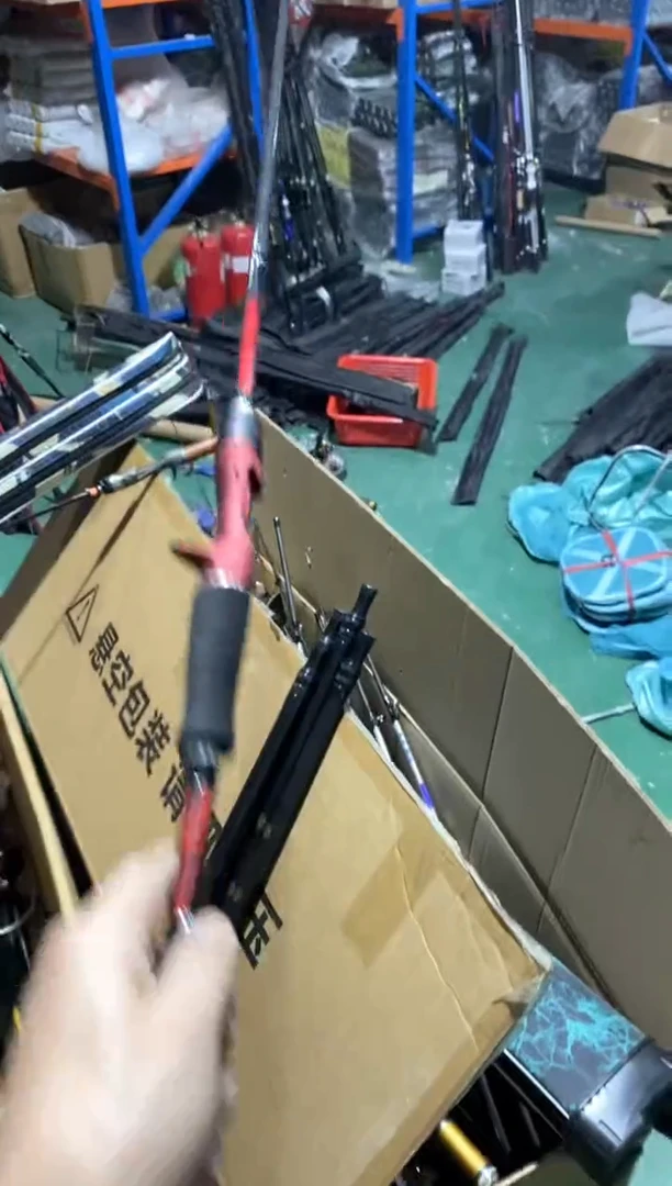 2.4米高碳红蝎.....
