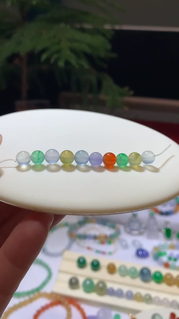 未镶嵌定制翡翠6卡珠子一组