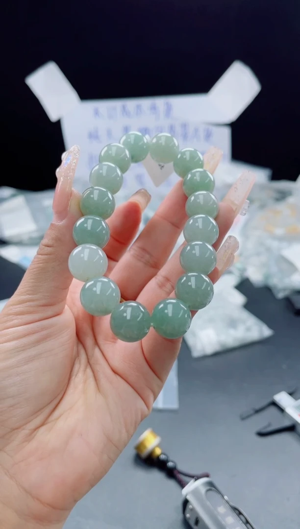 未镶嵌定制翡翠珠串