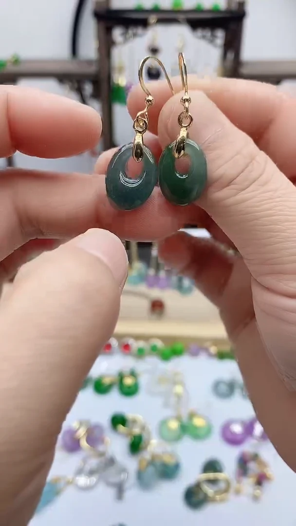 14K金镶嵌翡翠耳饰翡翠962