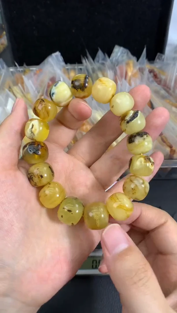 蜜蜡未镶嵌珠宝奇石1