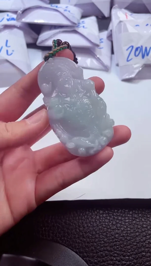 颈饰未镶嵌翡翠00008755