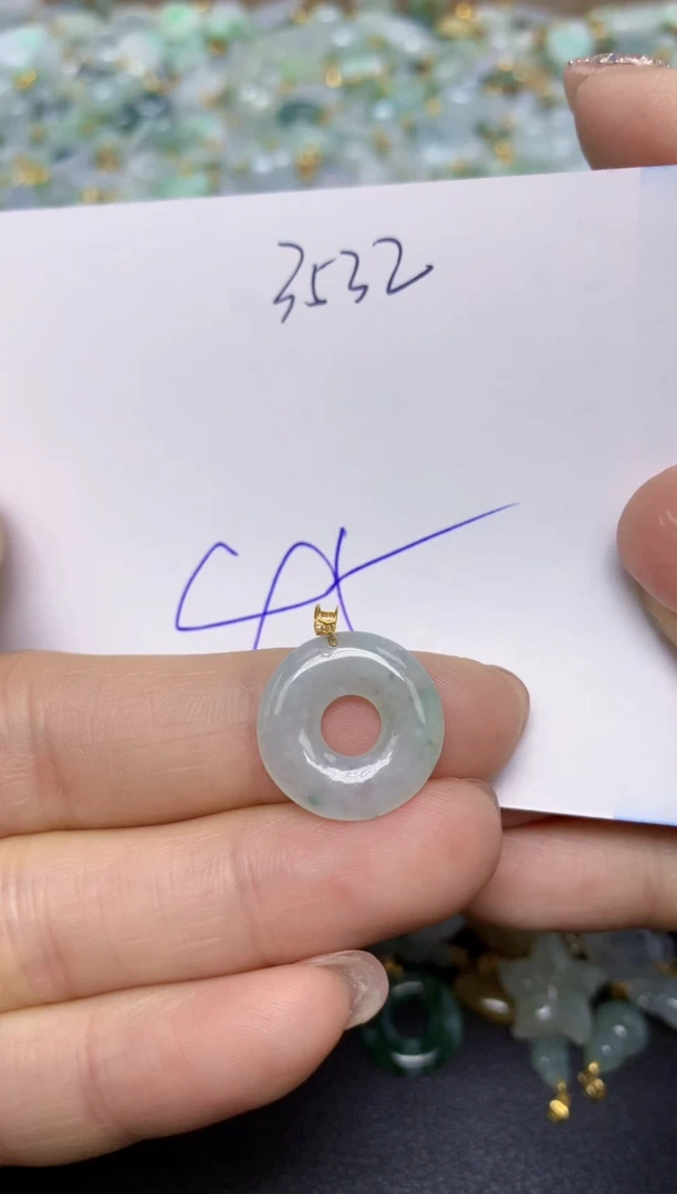 【闪购商品】翡翠挂件18K金镶嵌 天然翡翠A货