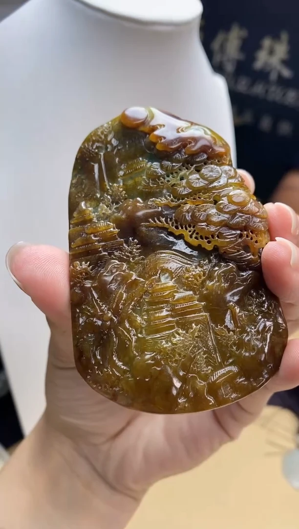 未镶嵌定制翡翠不**夜挂件