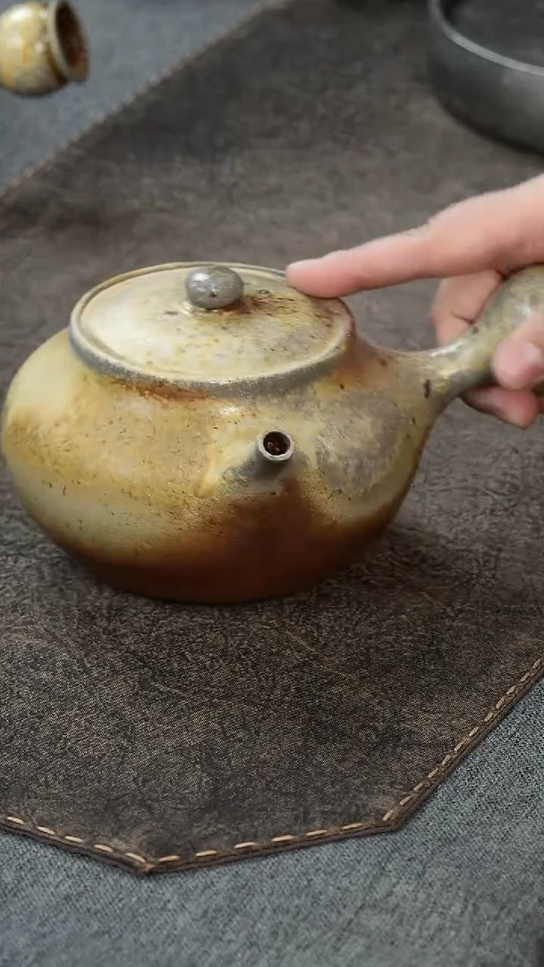 【闪购商品】紫砂茶宠柴烧烧水壶大号