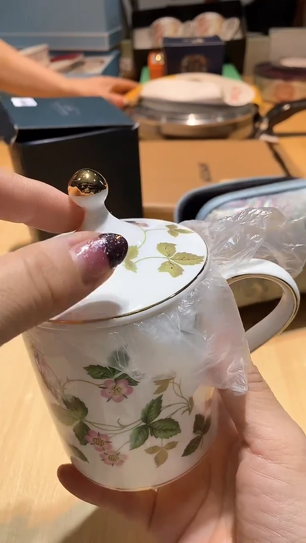 【闪购商品】瓷片锅碗瓢盆一件不剩