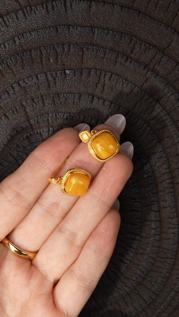 蜜蜡银S925镶嵌耳饰老蜡耳坠一对