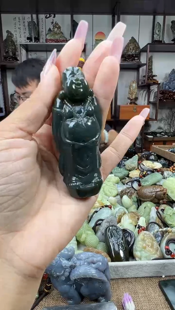 未镶嵌和田玉把件1