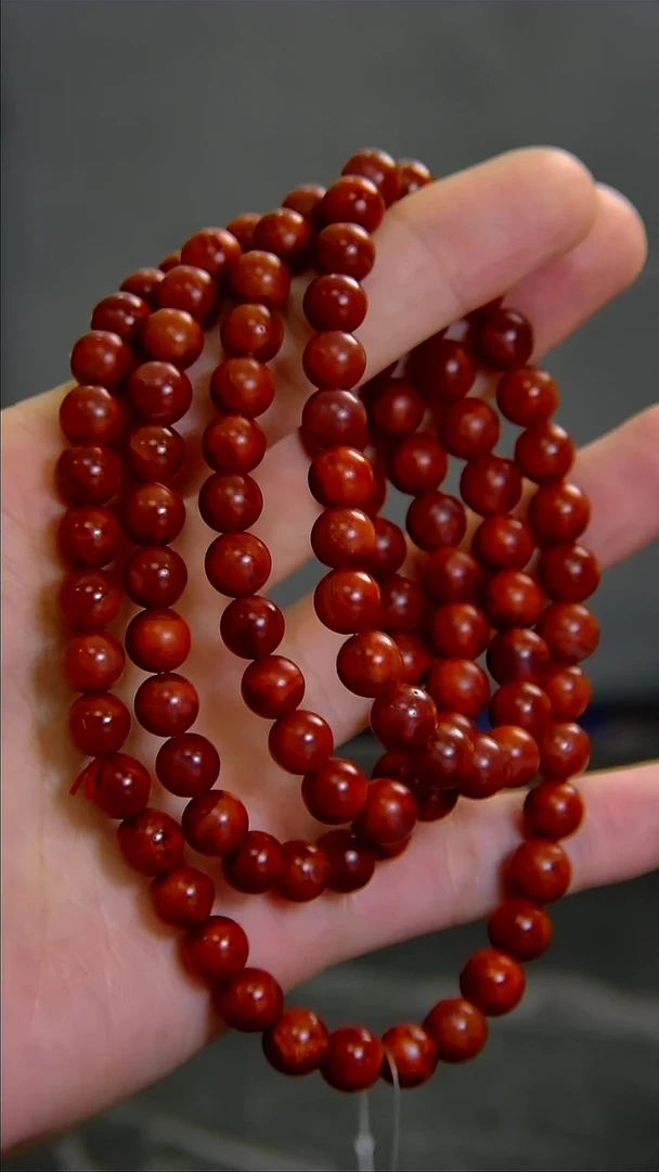南红玛瑙多圈未镶嵌022ZB0528产品一个