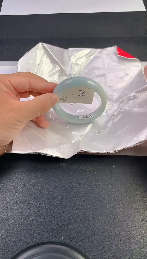未镶嵌手镯翡翠179