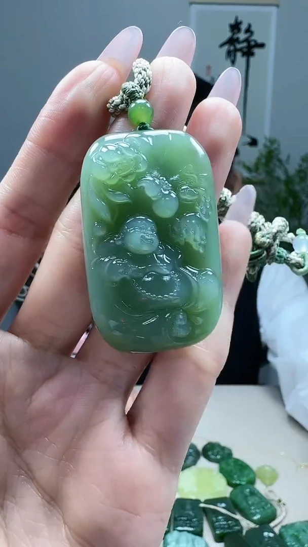 未镶嵌和田玉挂件1
