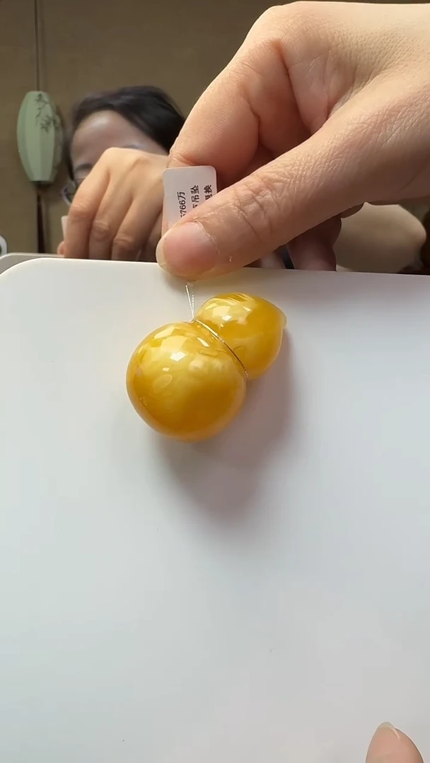 未镶嵌吊坠(不含链)琥珀王*琪蜜蜡葫芦吊坠