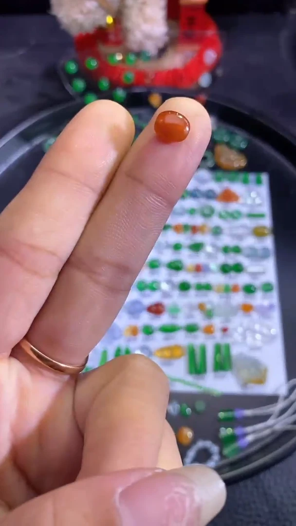 未镶嵌挂件翡翠珠子