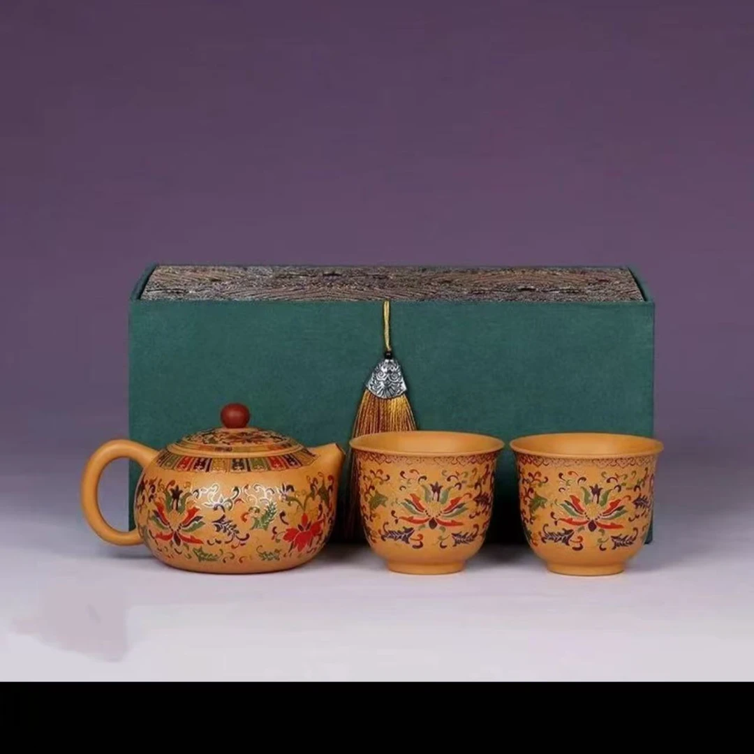 段泥缠枝莲紫砂凤吟壶一壶两杯带礼盒Z2185