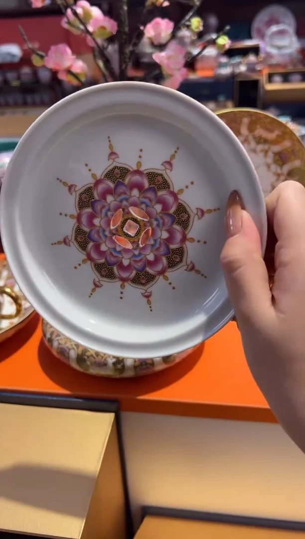 瓷片小乔闪购链接