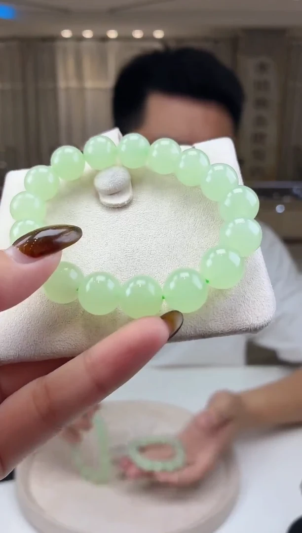 定制和田玉天然和田玉（拍一发一)