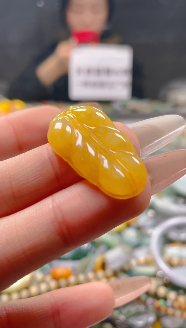 【闪购商品】翡翠颈饰未镶嵌/F/翡翠A货一图一物