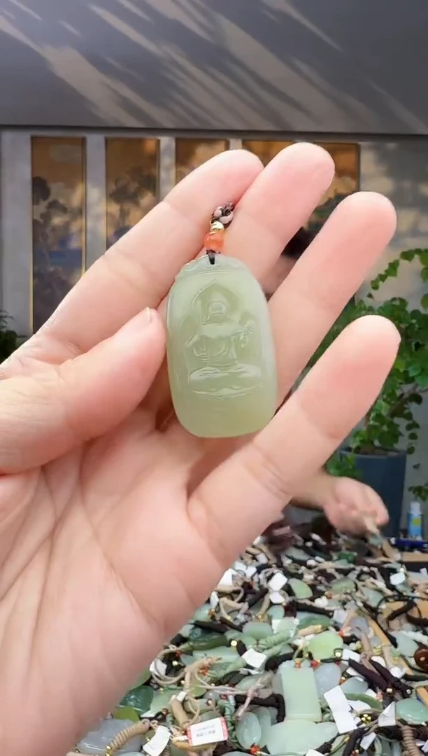 未镶嵌和田玉挂件拍一发一
