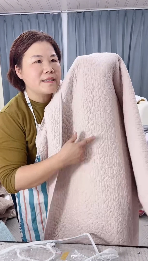 棉2.4*3.0米粉色纯棉床盖