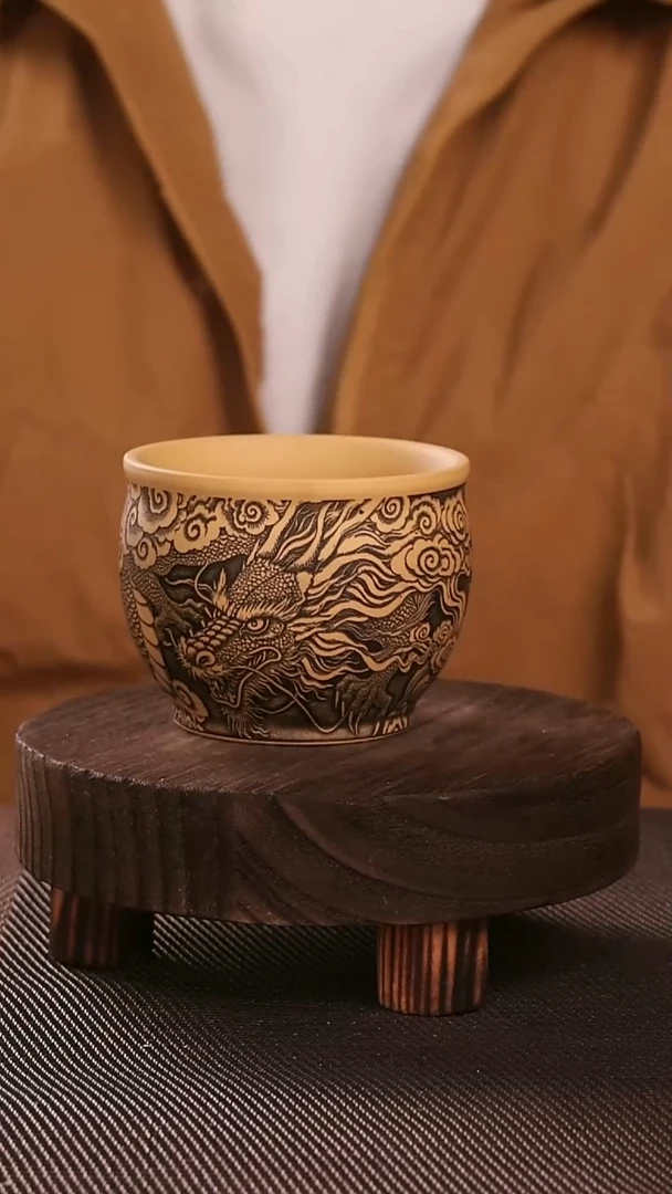 茶杯紫砂紫砂刻绘主人杯龙行天下