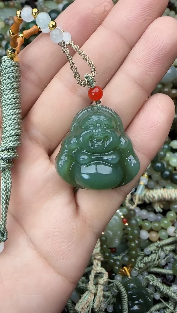 颈饰未镶嵌和田玉拍一发一