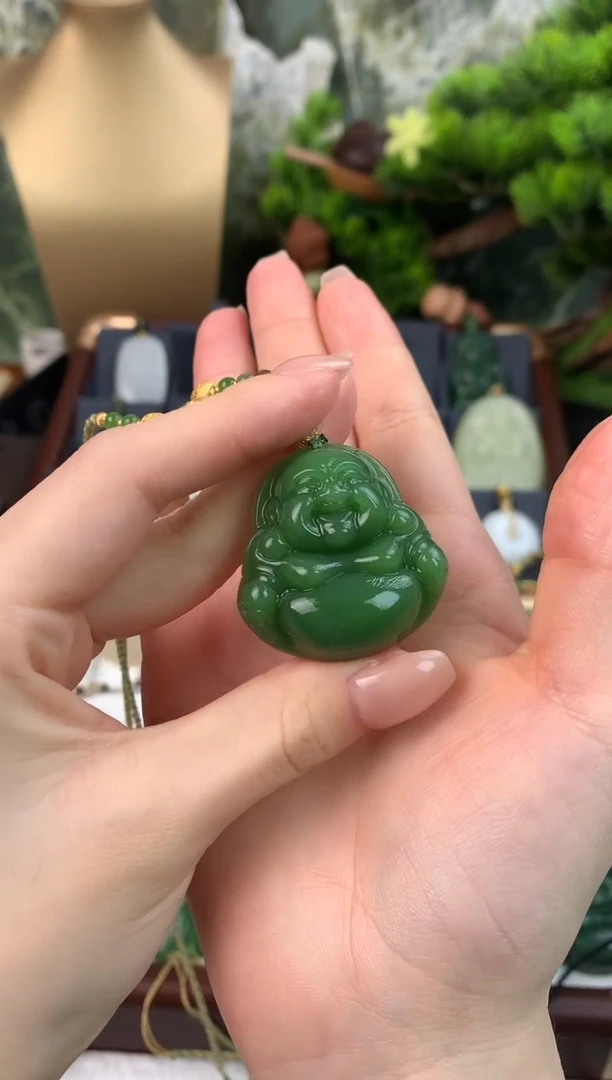 颈饰未镶嵌和田玉吊坠35mm