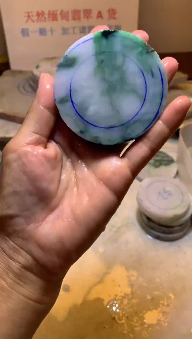 翡翠裸石翡翠原石