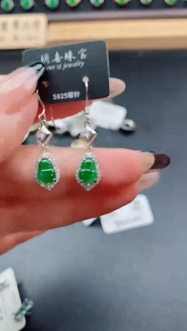 银S925镶嵌戒指翡翠1