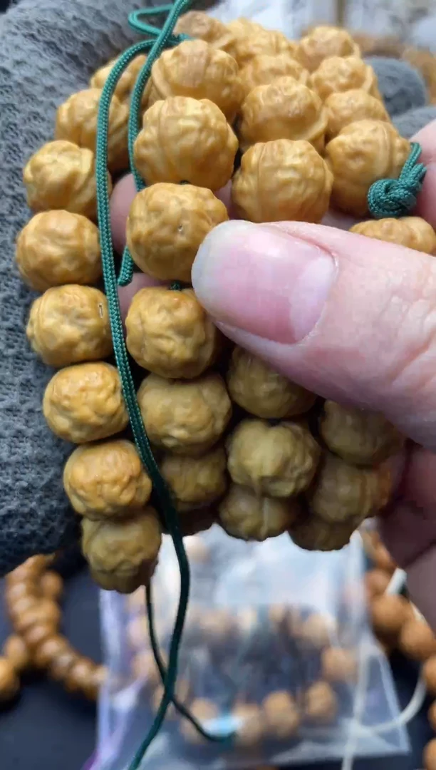 手串猴头核桃【源尚】猴头闪购瑕 手持蟾宗6.8米