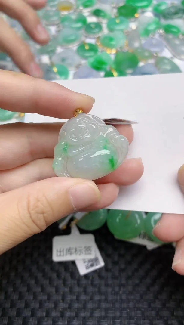 翡翠18K金镶嵌颈饰天然翡翠A货