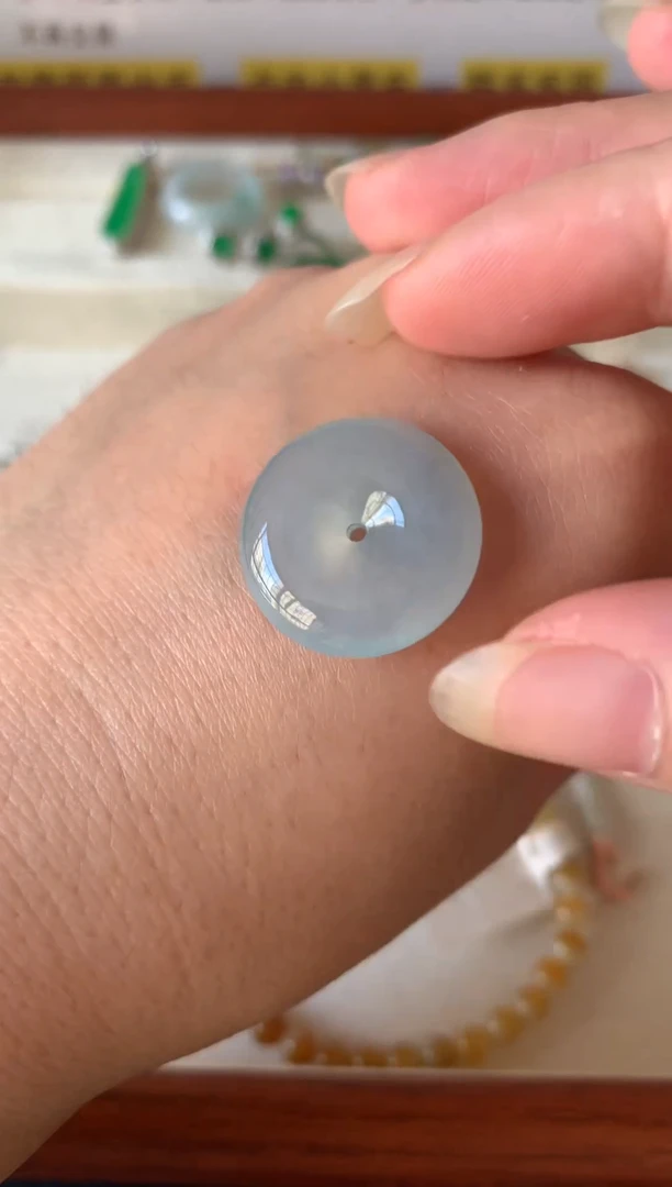 颈饰未镶嵌翡翠8