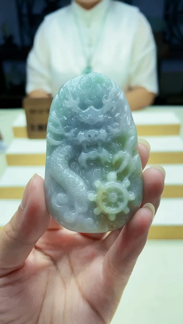 颈饰未镶嵌翡翠09120313