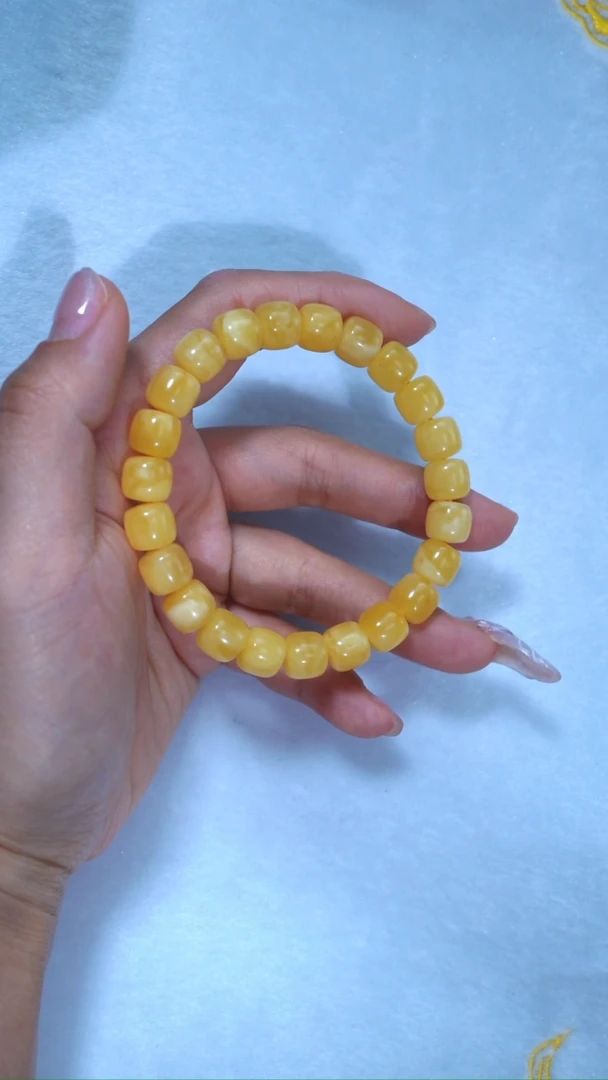 【闪购商品】蜜蜡手链未镶嵌9.5mm鸡油黄浓蜡