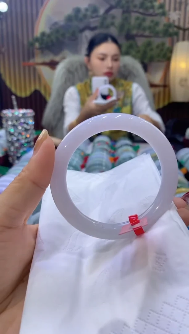 【闪购商品】翡翠手镯未镶嵌多人02191