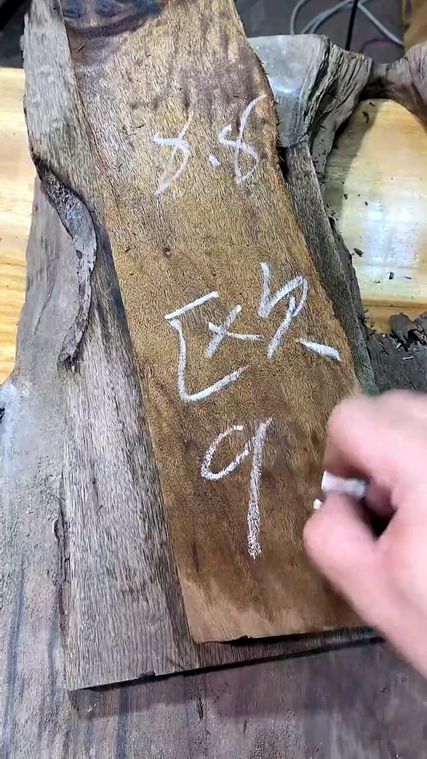欧**得金丝楠干料花纹