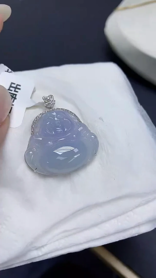 翡翠18K金镶嵌颈饰天然缅甸翡翠A货