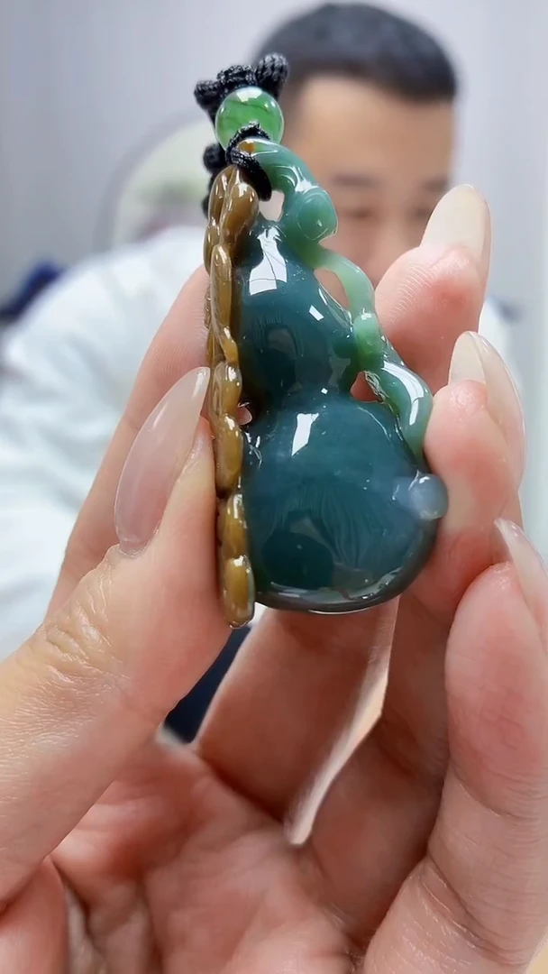 未镶嵌定制翡翠4898MM-毛货挂件72