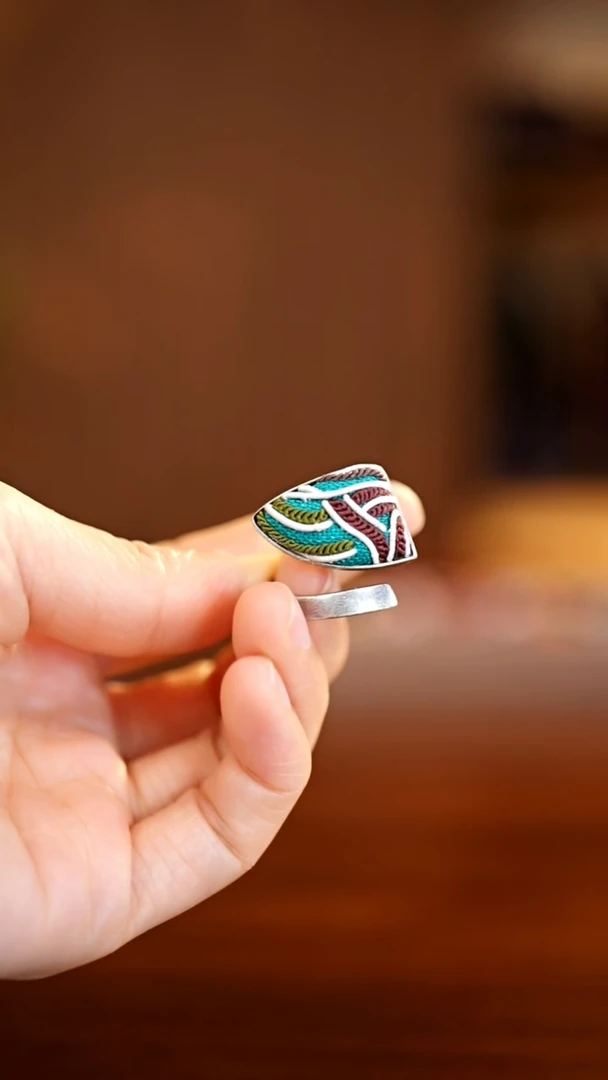 刺绣私人定制苗族手工A289