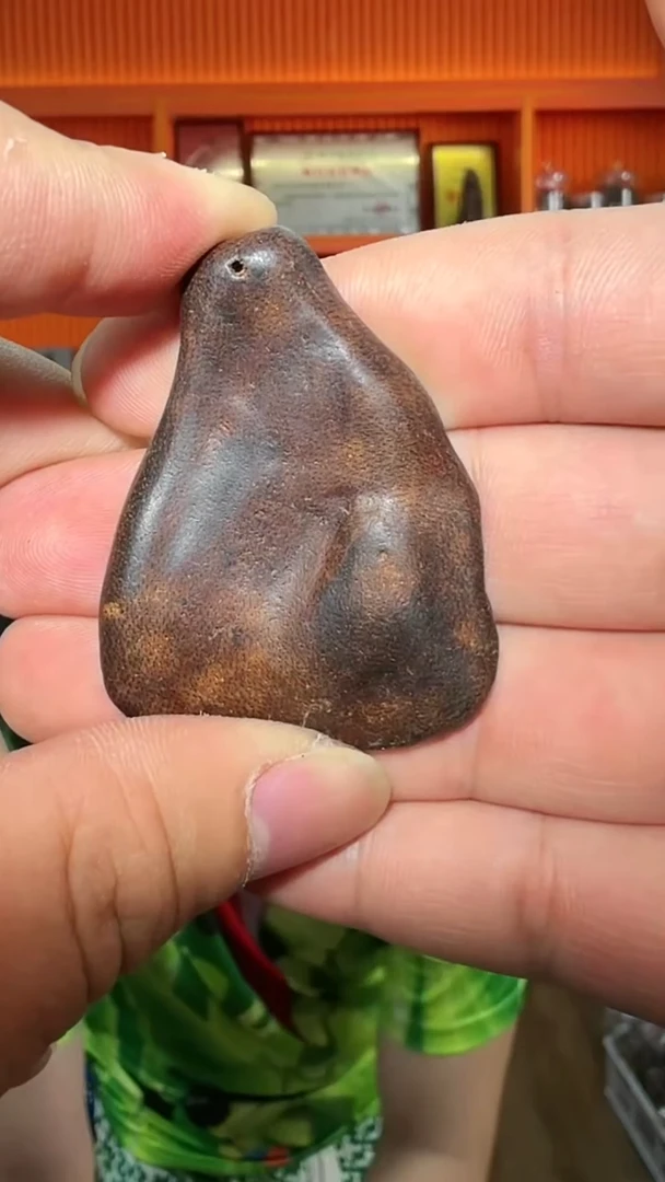 沉香吊坠66号包头6g多样性发一