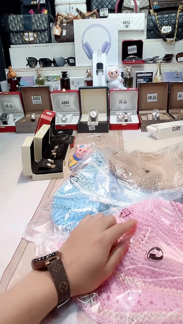 瓷片瓷器 库房到期 全部地板价@@1