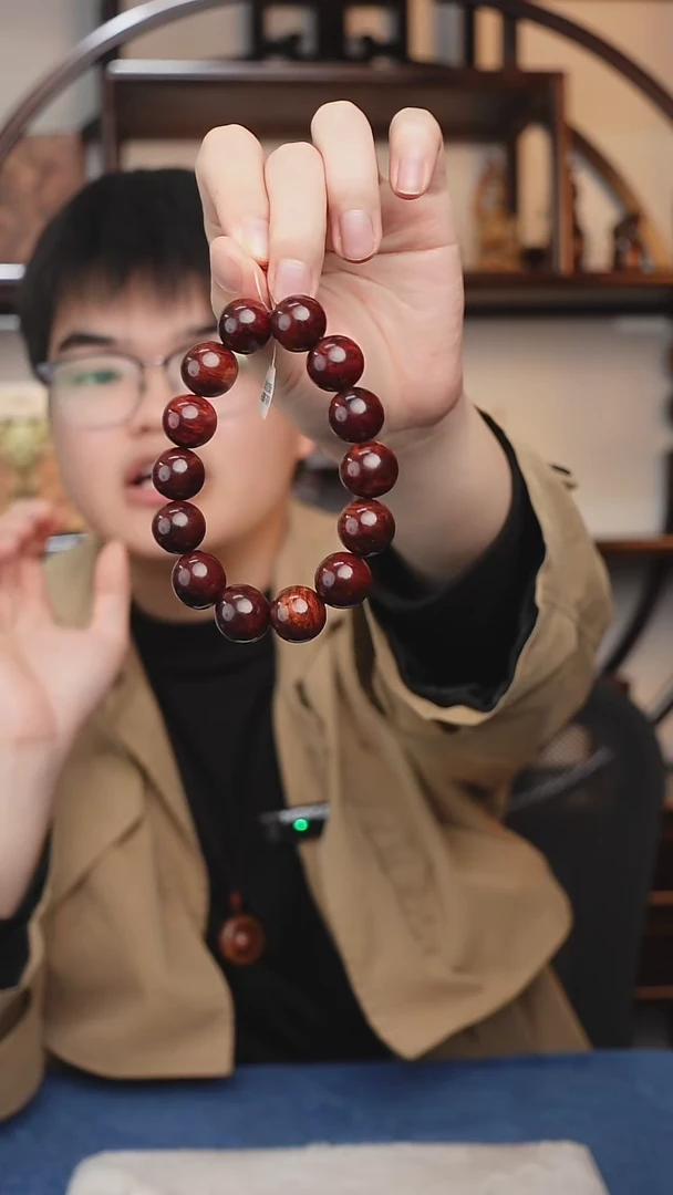 【闪购商品】木本降香海南红降花梨公手串