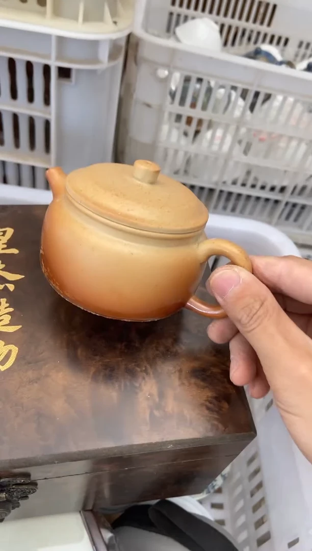 无运费险有瑕疵的摄影的产品有使用过的痕迹有点脏介意勿拍