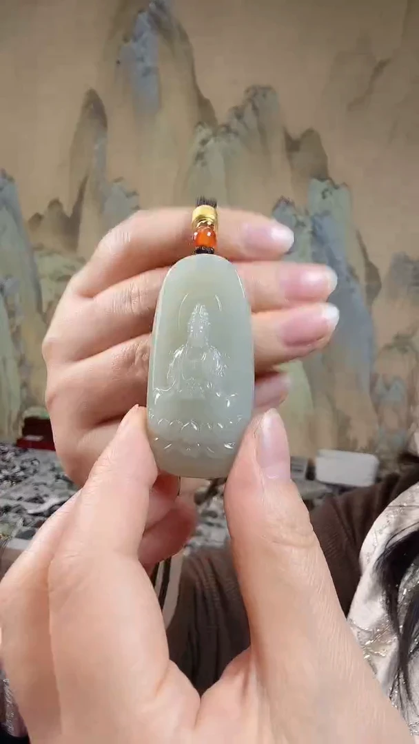 颈饰未镶嵌和田玉.