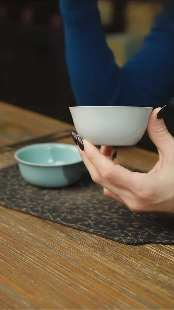 原产地原矿石原釉 月白鸡缸