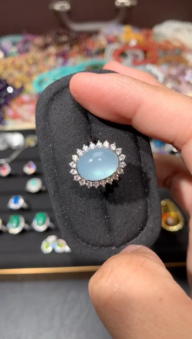 未镶嵌戒圈海蓝宝石W75