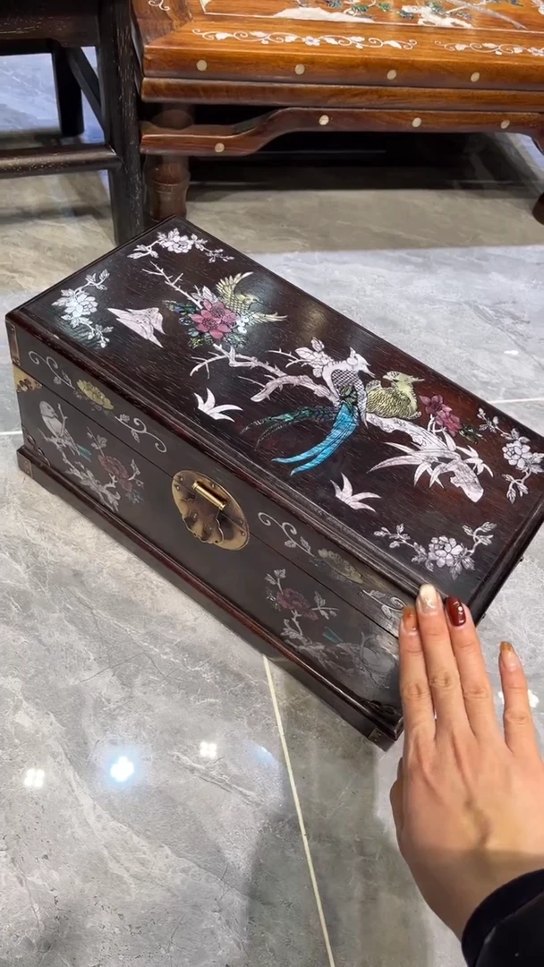 木鸟踏花枝收纳箱