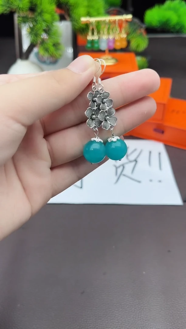 【闪购商品】玛瑙/玉髓耳钉银S925镶嵌111000