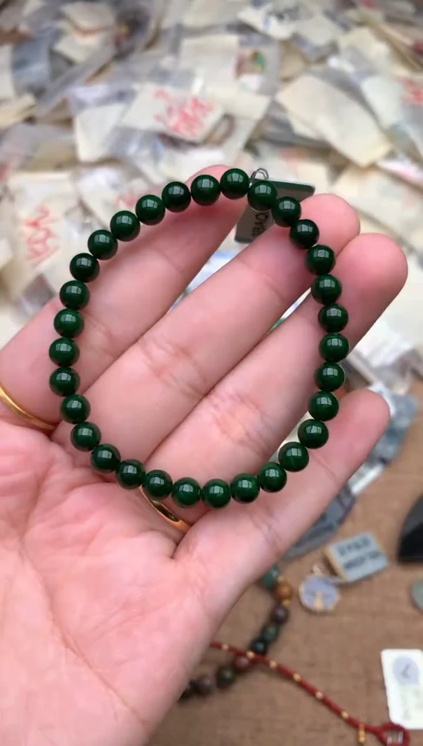 未镶嵌挂件翡翠一